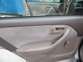 1997 TOYOTA CAMRY TAN CE 2.2L MT Z17947